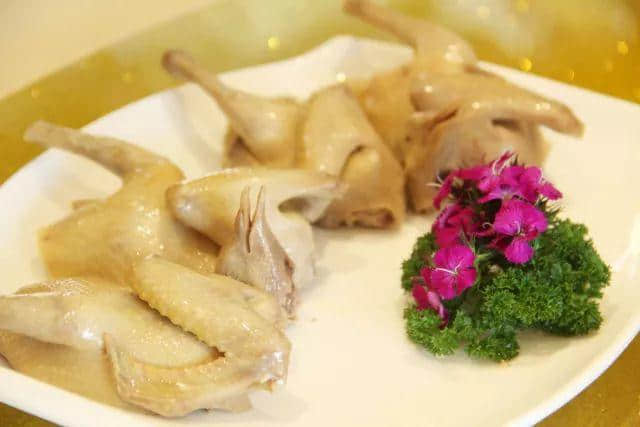 食粵菜、講粵語，暖胃又暖心的節(jié)目