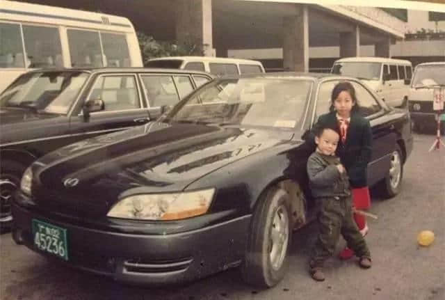 散落于90年代廣州街頭嘅經(jīng)典車型，你老竇以前開(kāi)邊臺(tái)？