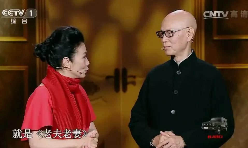 這位自帶BGM的喜劇演員身上，有你不知道的香港粵劇浮沉史