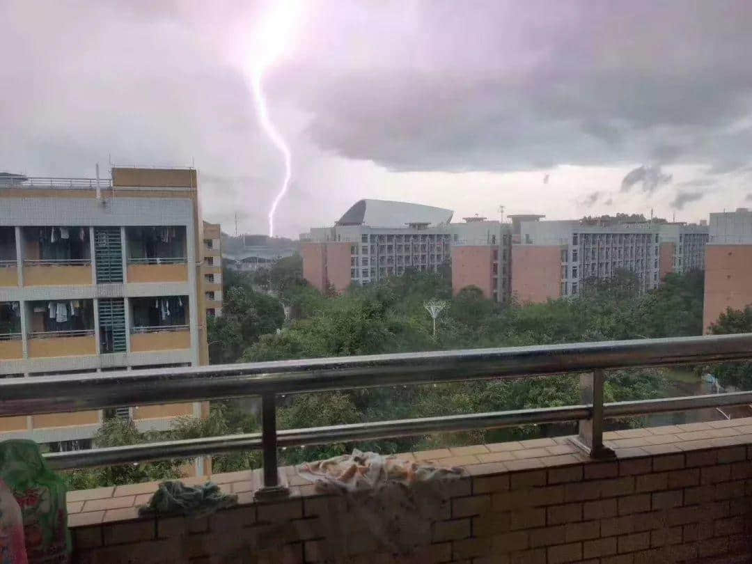 熱烈慶祝，廣州暴雨+熱搜包月套餐生成！