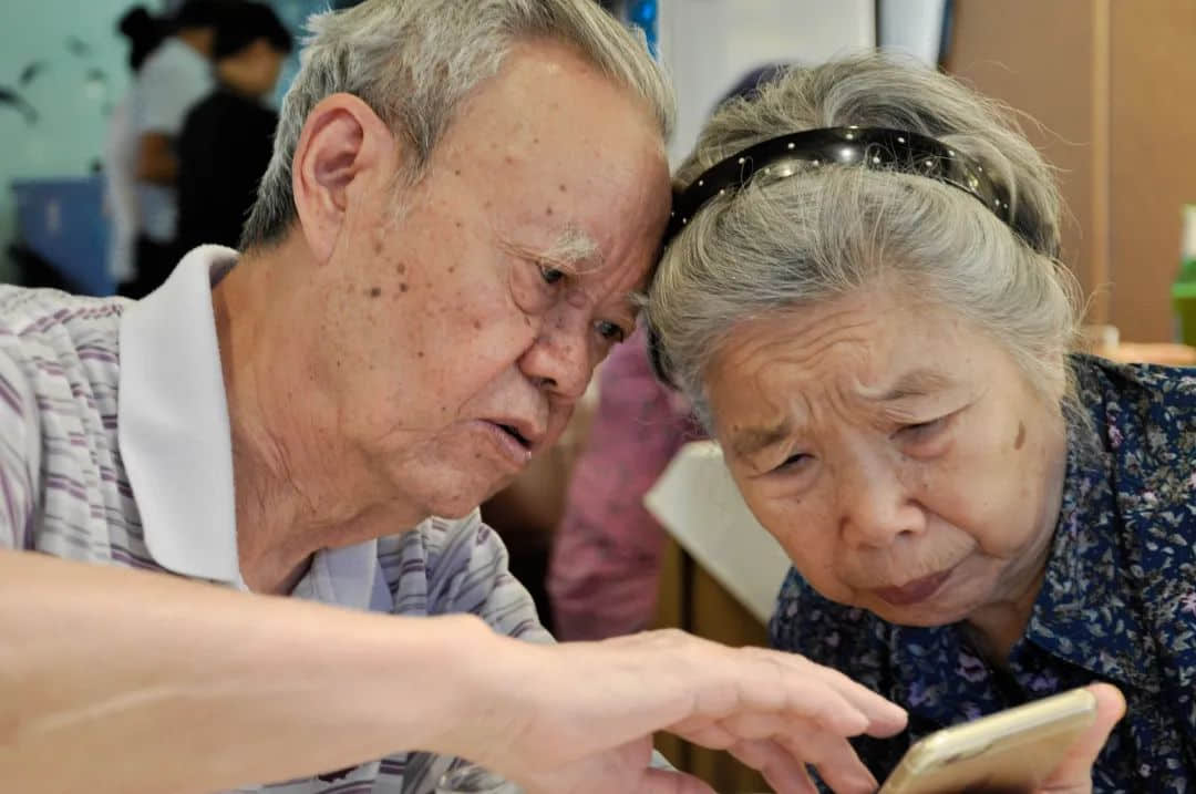 與其嘲笑上?！叭嗽O(shè)”崩塌，廣州人不如未雨綢繆