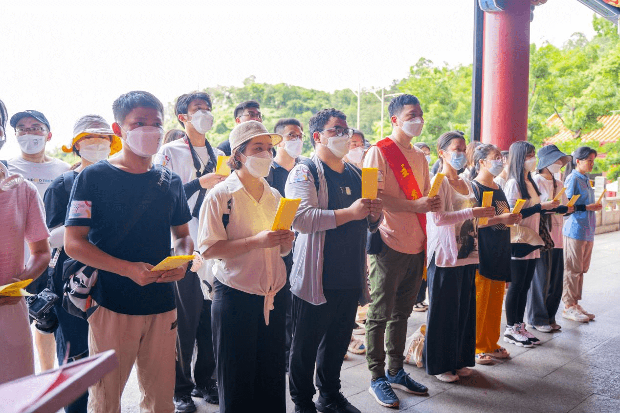 ▲體驗(yàn)媽祖非遺三獻(xiàn)禮文化儀式