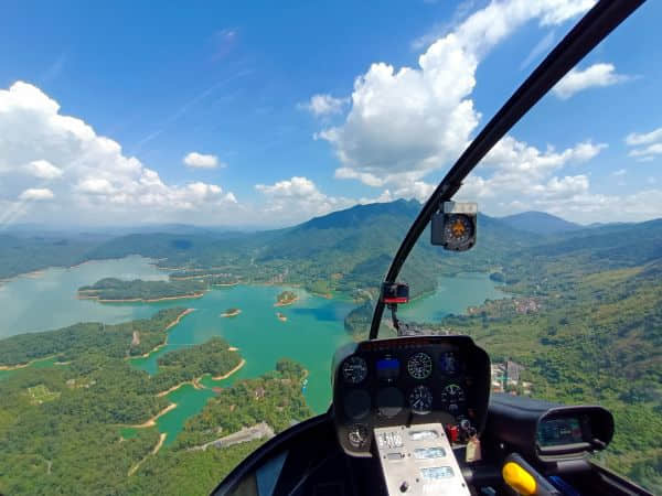 從直升機(jī)上俯瞰流溪河國家森林公園