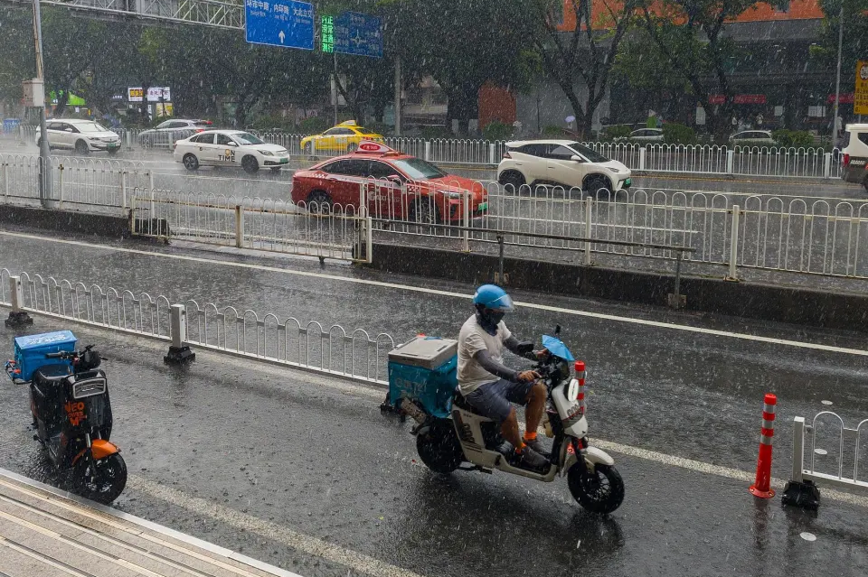 廣州“電雞”新規(guī)將實(shí)施：限速15km/h，合理嗎？